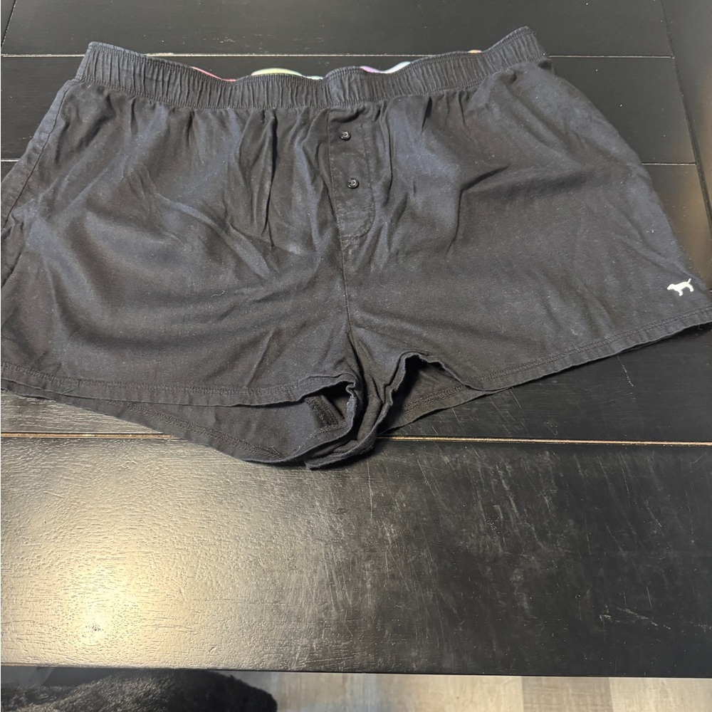 PINK Victoria's Secret Black Boxer Shorts size large